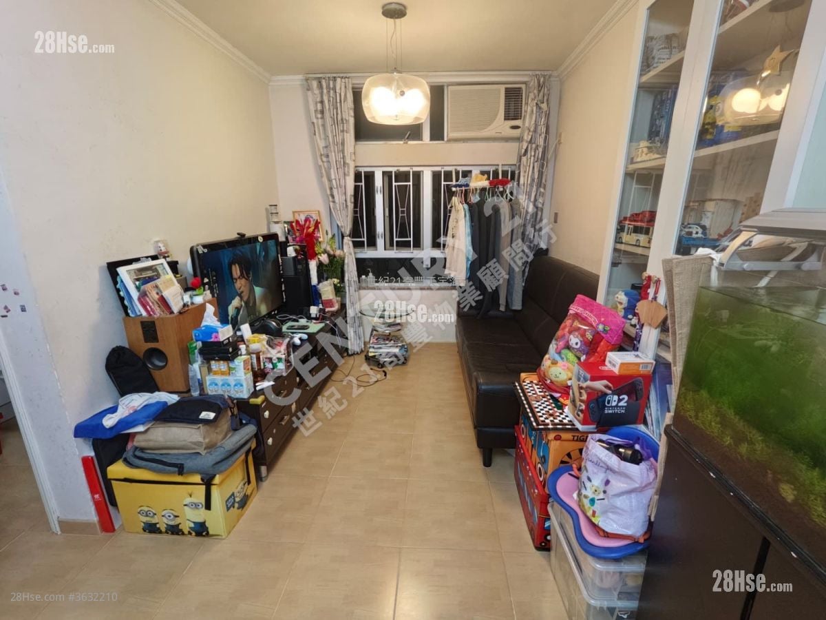 錦鞍苑 售盤 3 房 , 1 浴室 554 平方呎