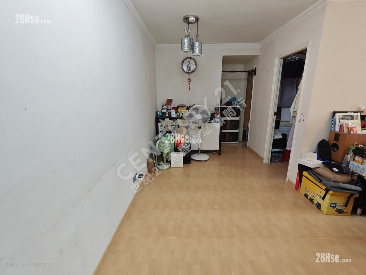 錦鞍苑 售盤 3 房 , 1 浴室 554 平方呎