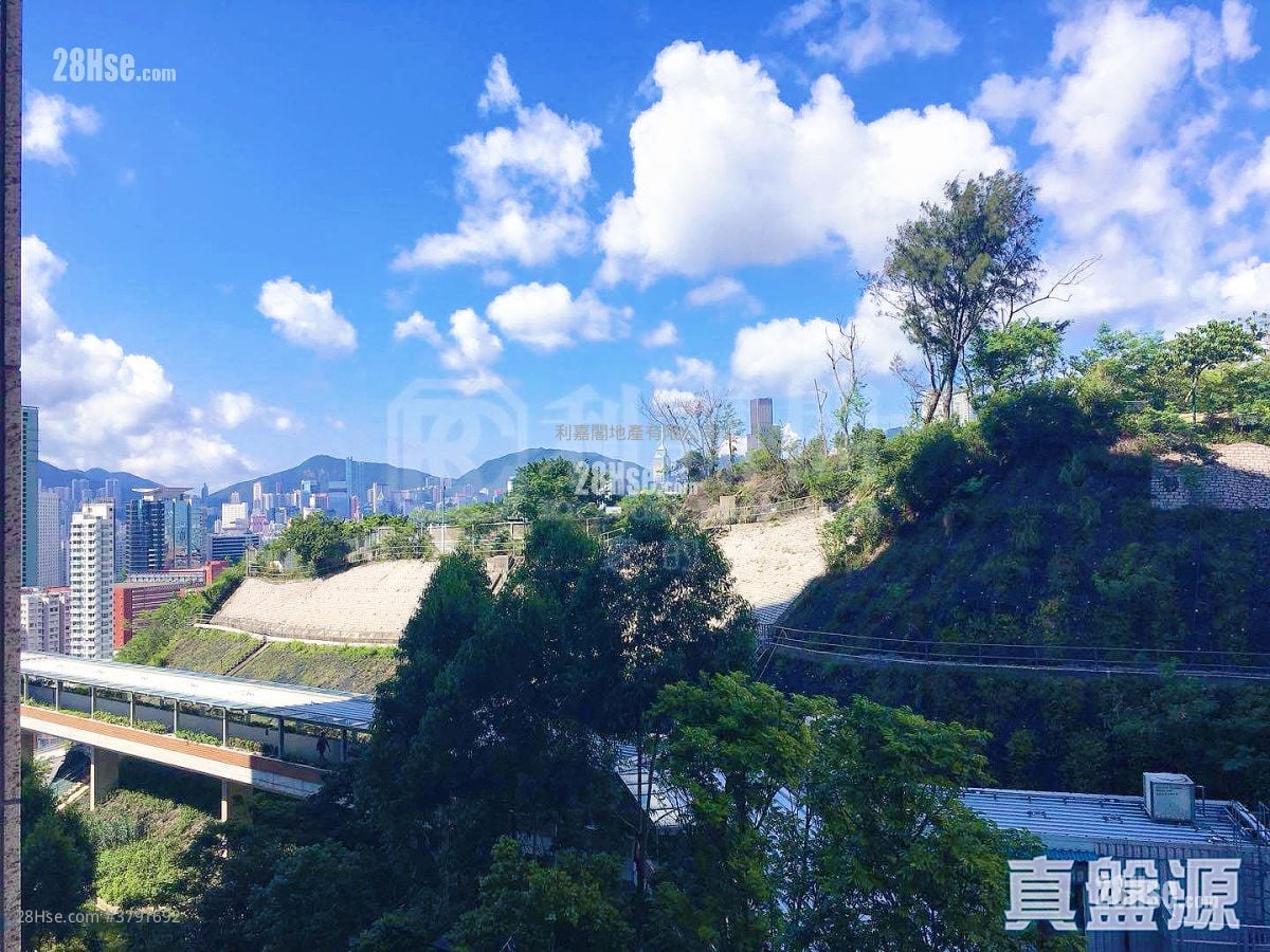 Ultima Sell 3 Bedrooms 1,708 ft²