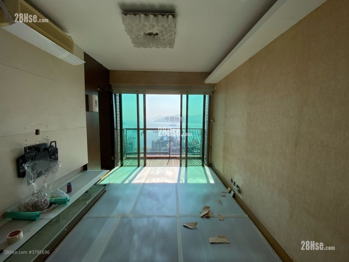 The Grandiose Sell 3 Bedrooms , 1 Bathroom 621 ft²