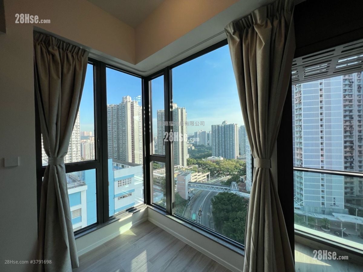 The Met.azure Rental Studio , 1 Bathroom 207 ft²