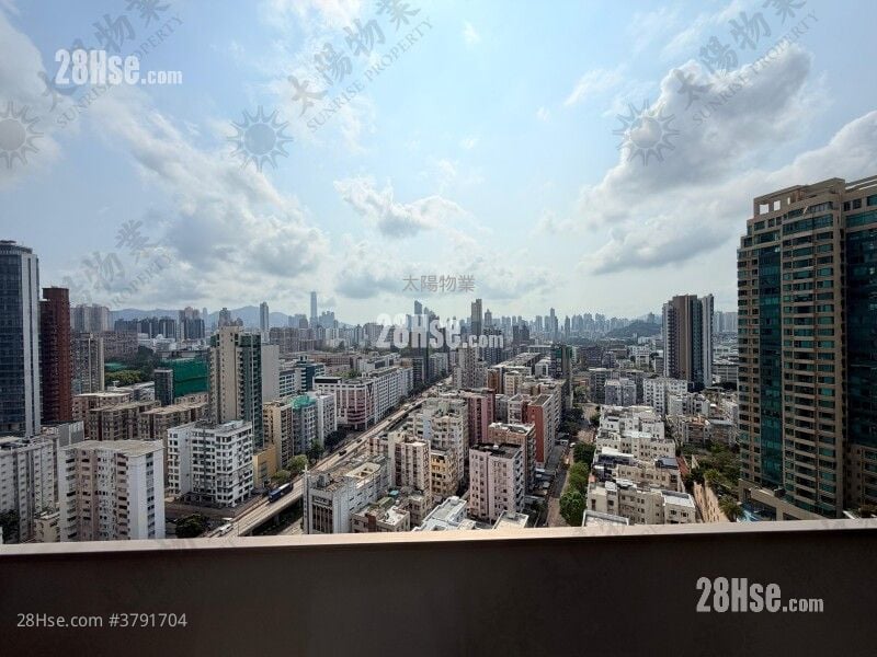 Onmantin Rental 2 Bedrooms 528 ft²