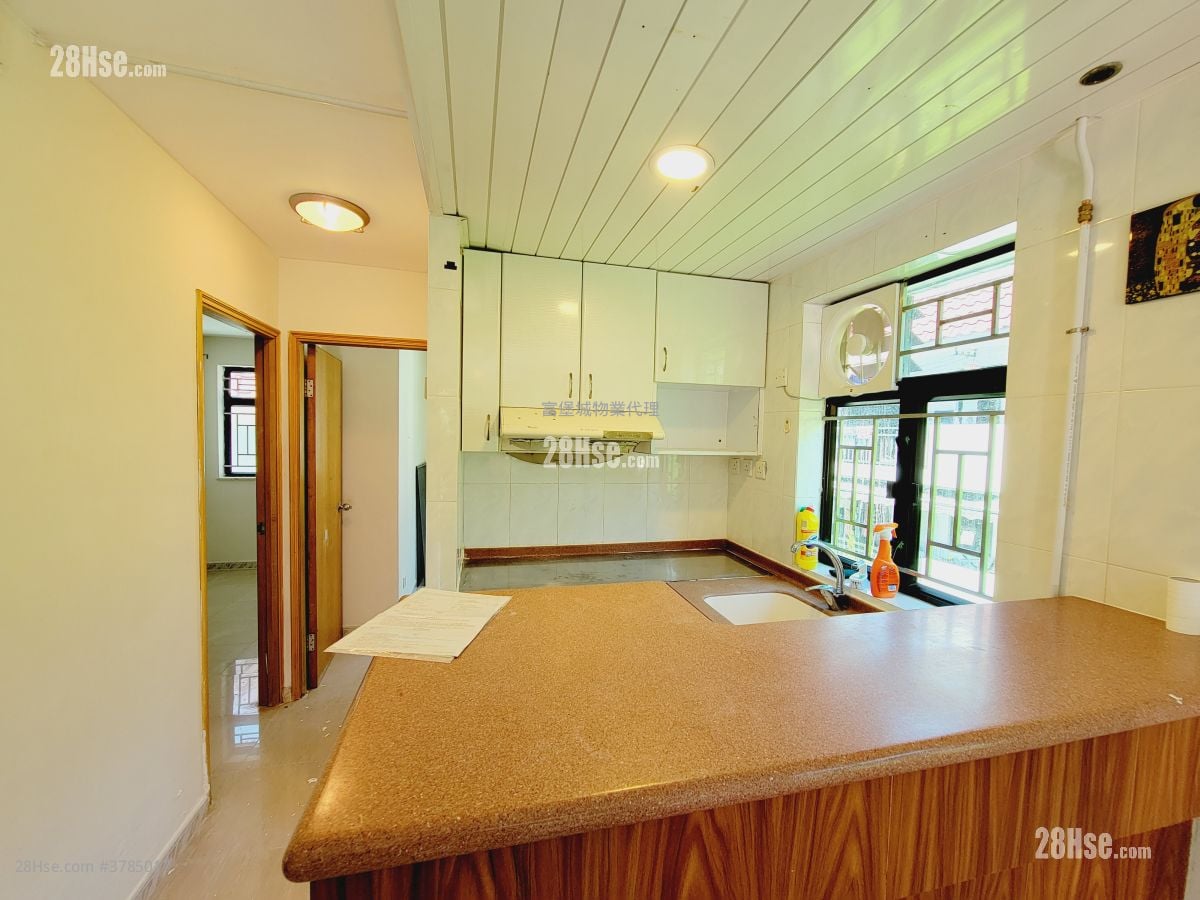 大蓝寮村 租盘 2 房 , 1 浴室 450 平方尺