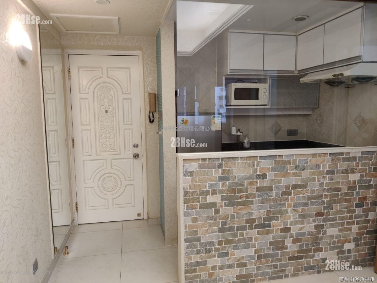 杜智台 租盘 3 房 , 1 浴室 419 平方尺