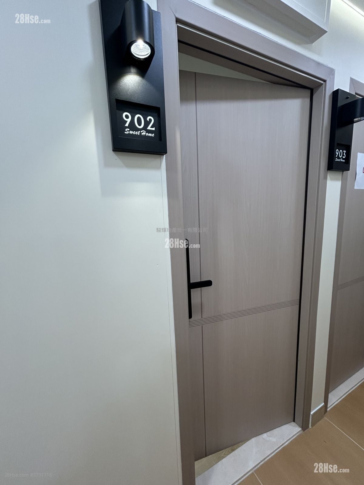 Universal Mansion Rental 1 Bedroom , 1 Bathroom 140 ft²