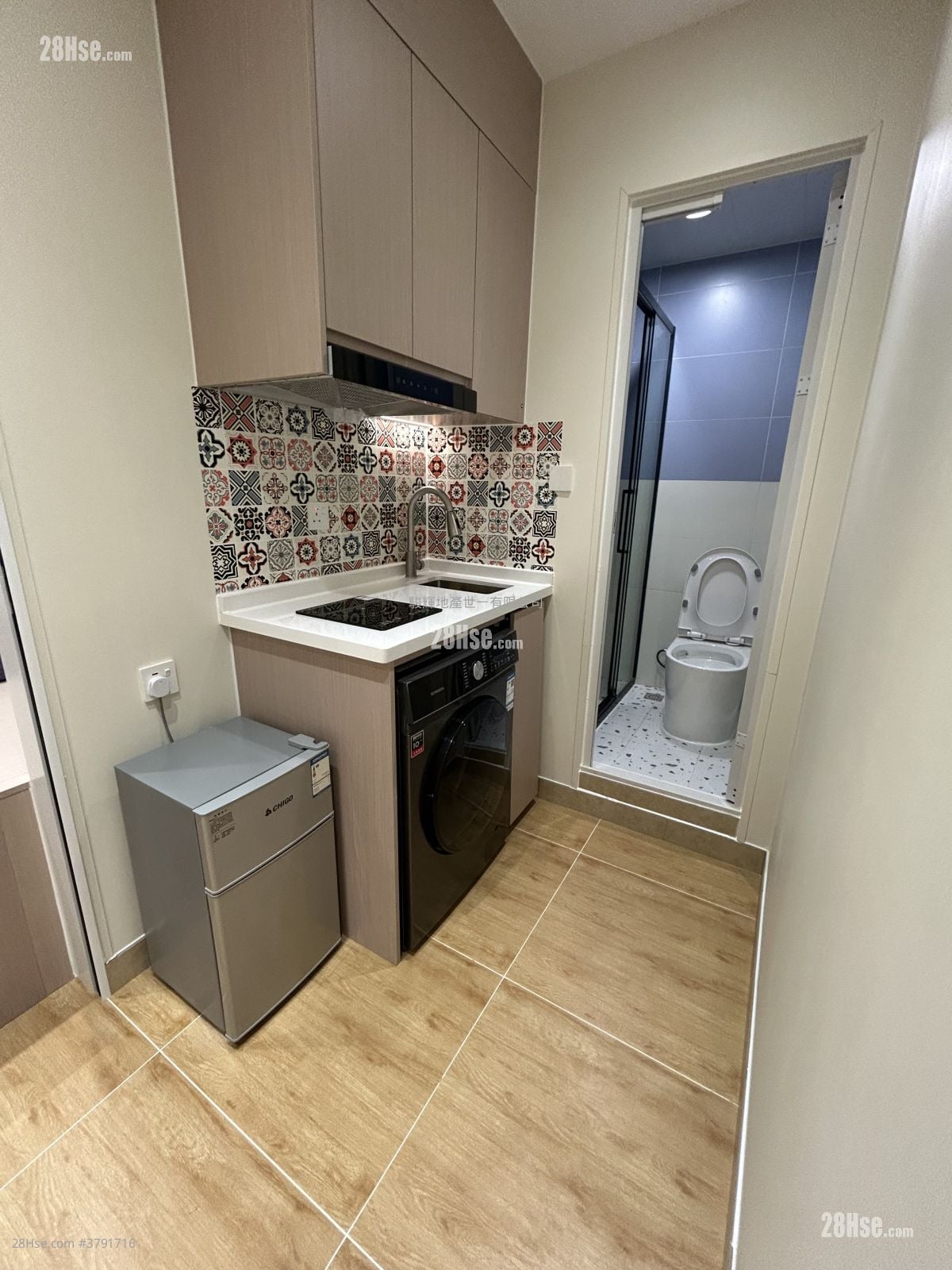 Universal Mansion Rental 1 Bedroom , 1 Bathroom 140 ft²