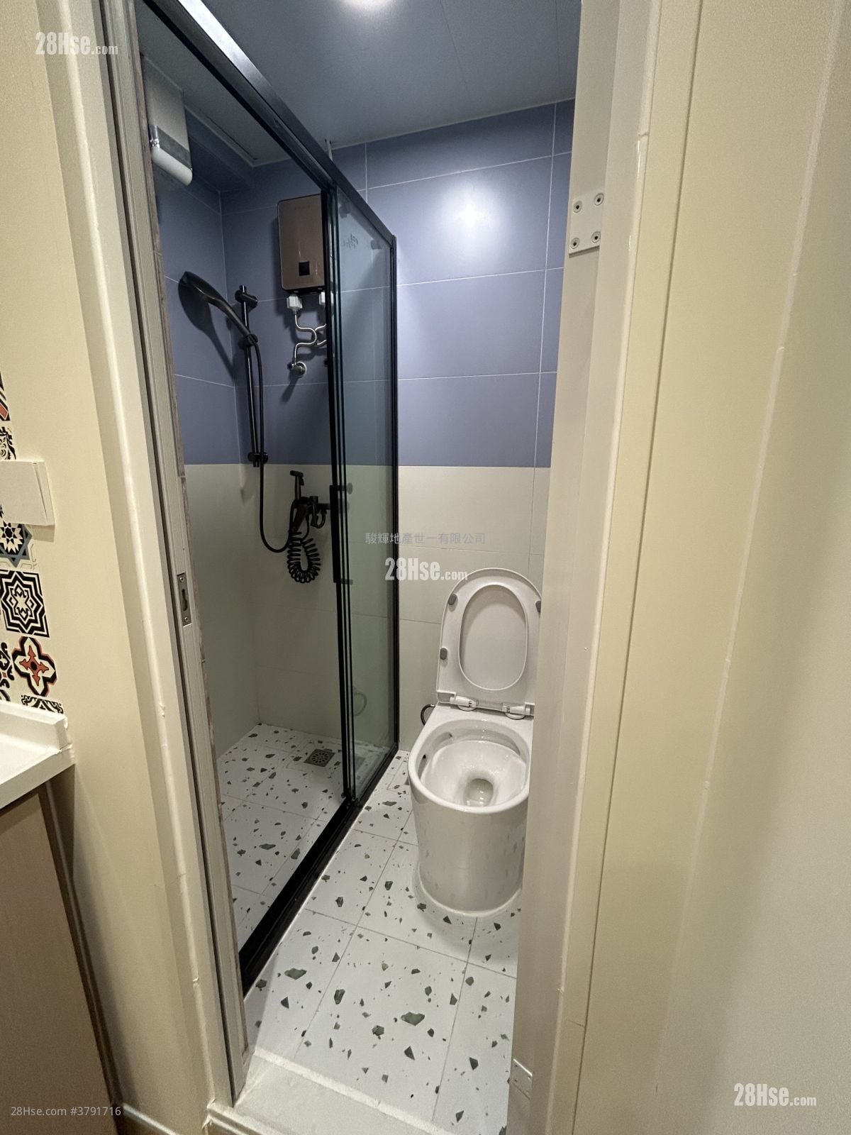 Universal Mansion Rental 1 Bedroom , 1 Bathroom 140 ft²