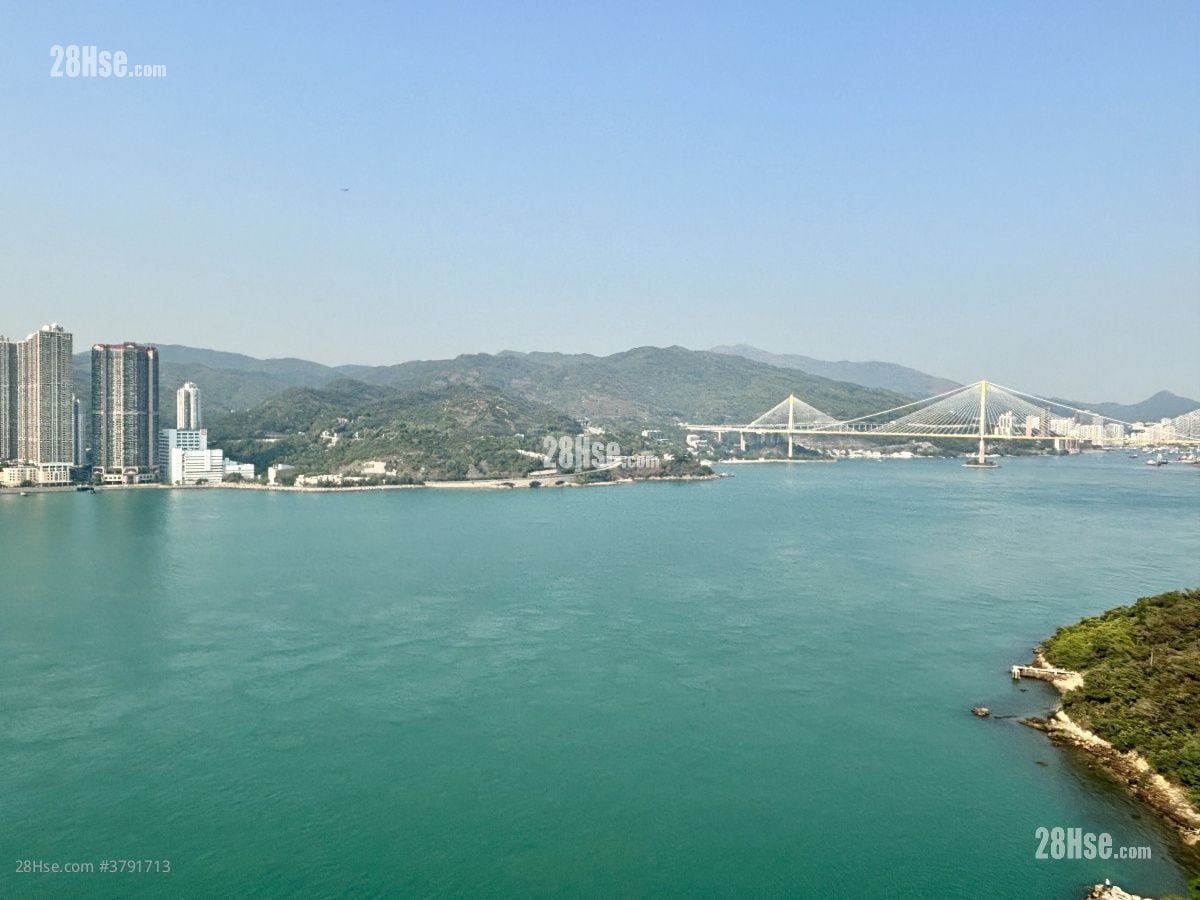 Park Island Sell 4 Bedrooms , 3 Bathrooms 843 ft²