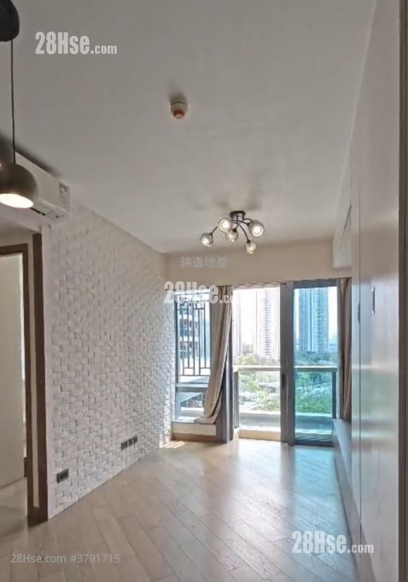 柏傲湾 售盘 2 房 , 1 浴室 525 平方尺