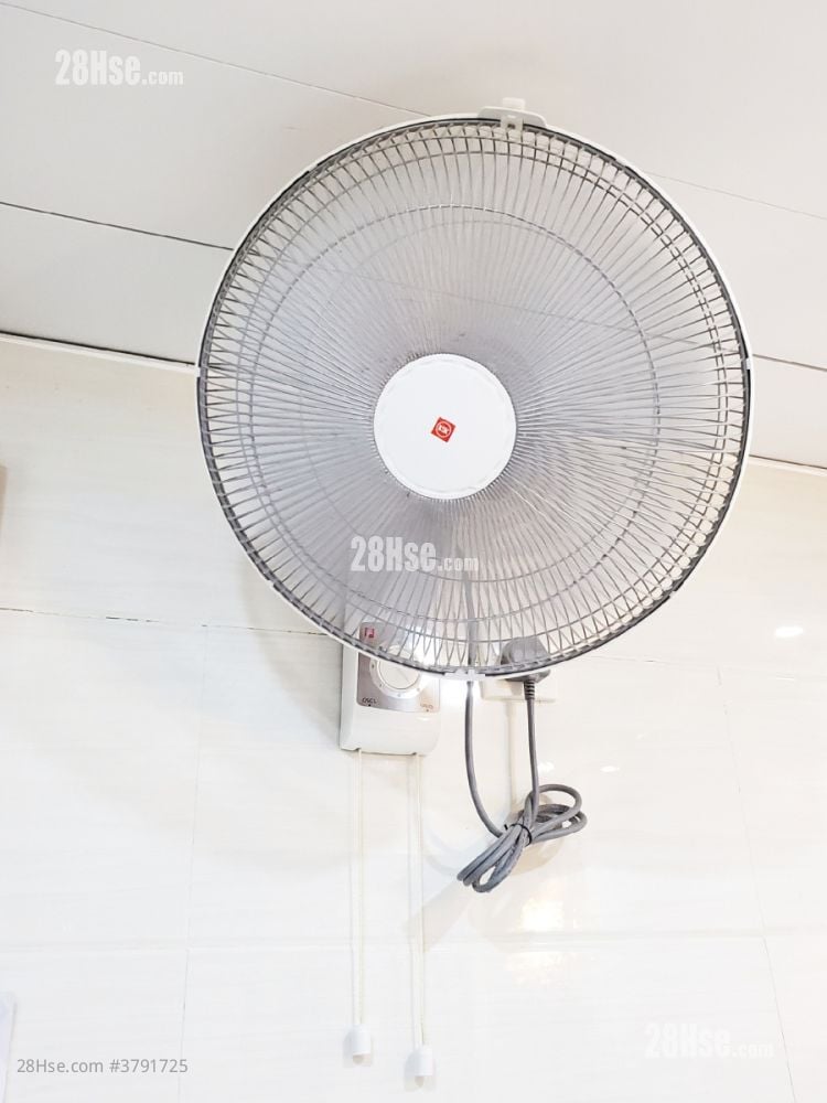 重庆大厦 租盘 5+ 房 , 5+ 浴室 728 平方尺