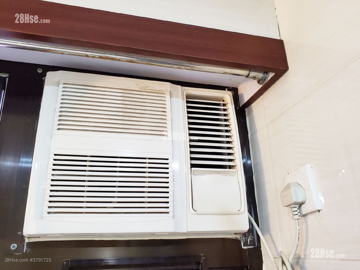 重庆大厦 租盘 5+ 房 , 5+ 浴室 728 平方尺