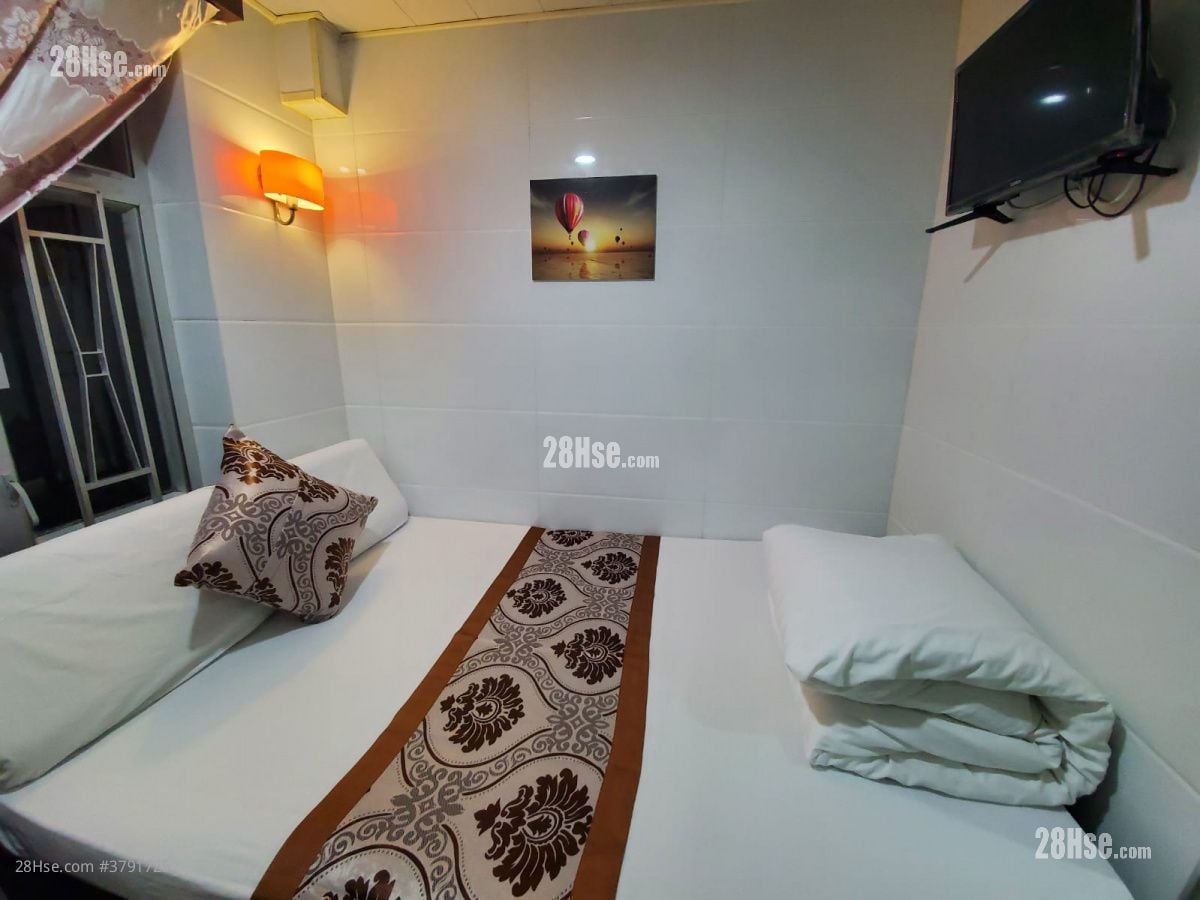 重庆大厦 租盘 5+ 房 , 5+ 浴室 728 平方尺