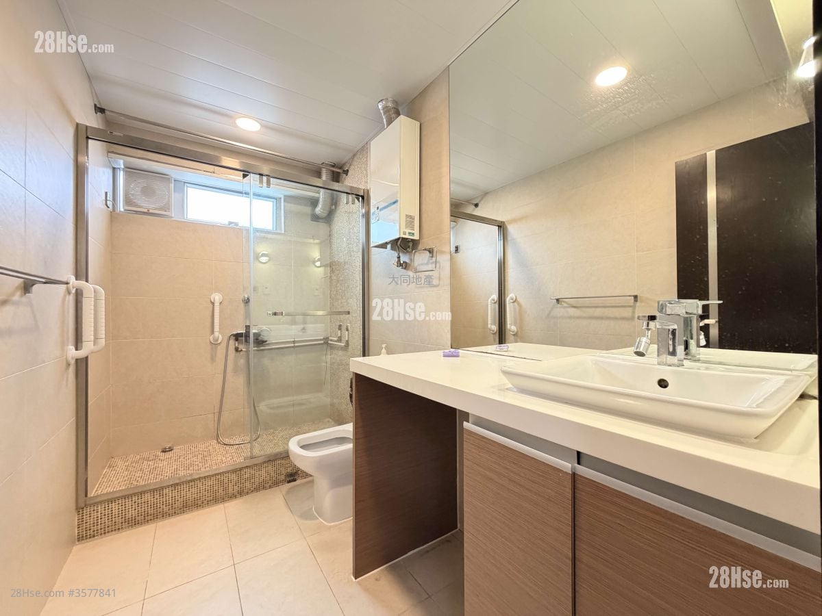 美孚新邨 租盘 3 房 , 2 浴室 856 平方尺