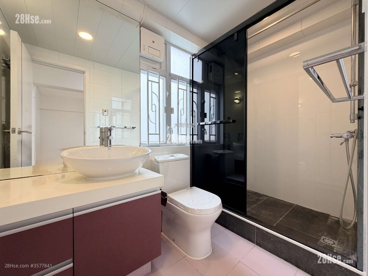 美孚新邨 租盘 3 房 , 2 浴室 856 平方尺