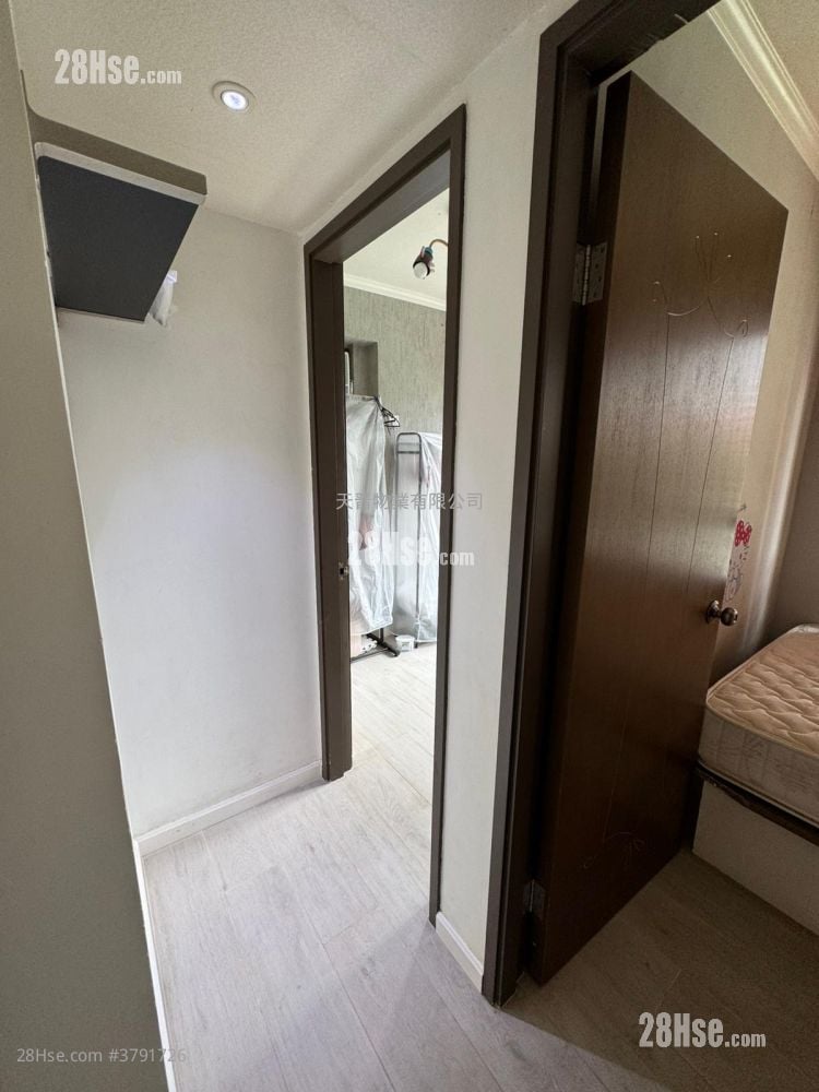 红磡花园 售盘 3 房 , 1 浴室 480 平方尺