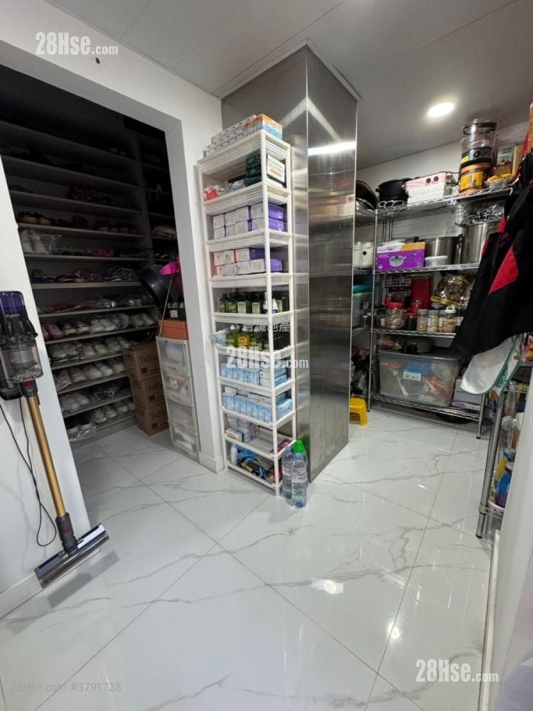 龙腾阁 售盘 4 房 , 3 浴室 1,743 平方尺