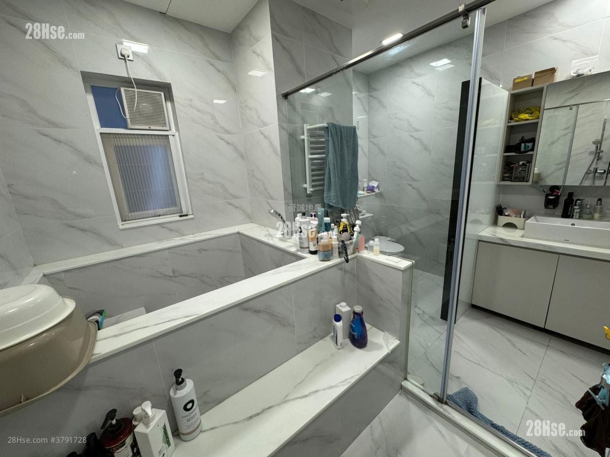 龙腾阁 售盘 4 房 , 3 浴室 1,743 平方尺