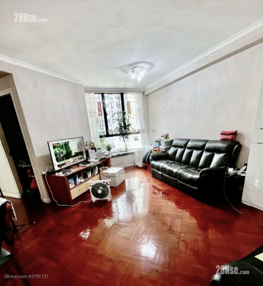 Jubilant Place Sell 4 Bedrooms , 2 Bathrooms 778 ft²