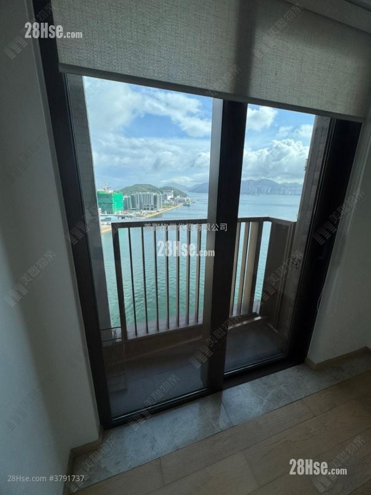 Lp6 Sell 3 Bedrooms , 2 Bathrooms 636 ft²