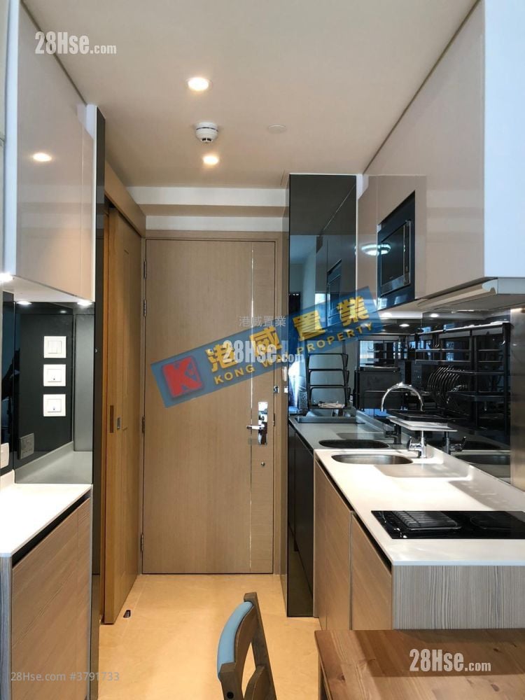 The Ascent Rental 1 Bathroom 276 ft²