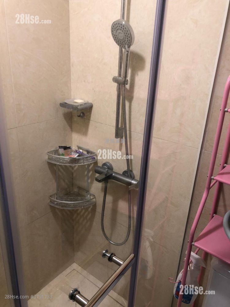 The Ascent Rental 1 Bathroom 276 ft²