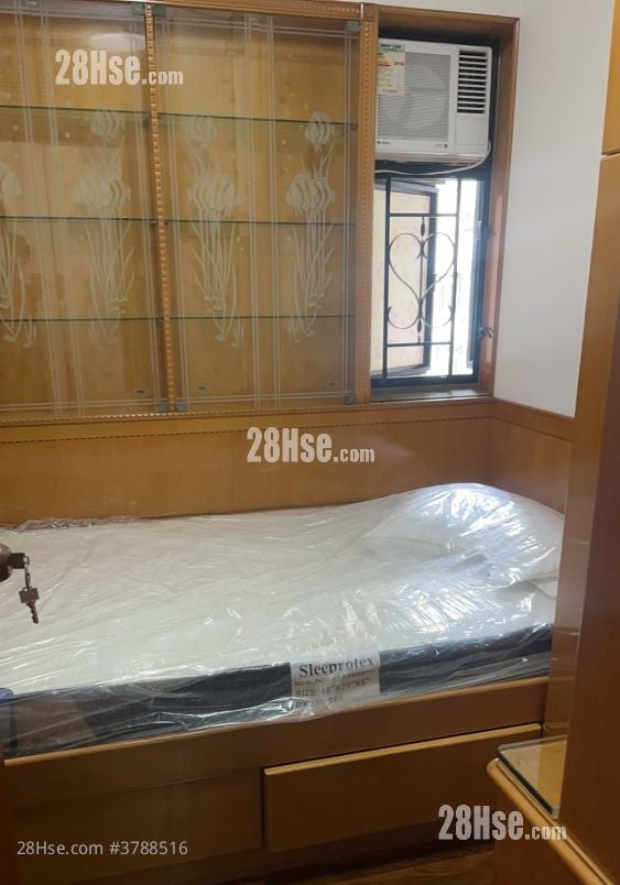 Richsun Garden Rental 3 Bedrooms , 1 Bathroom 450 ft²