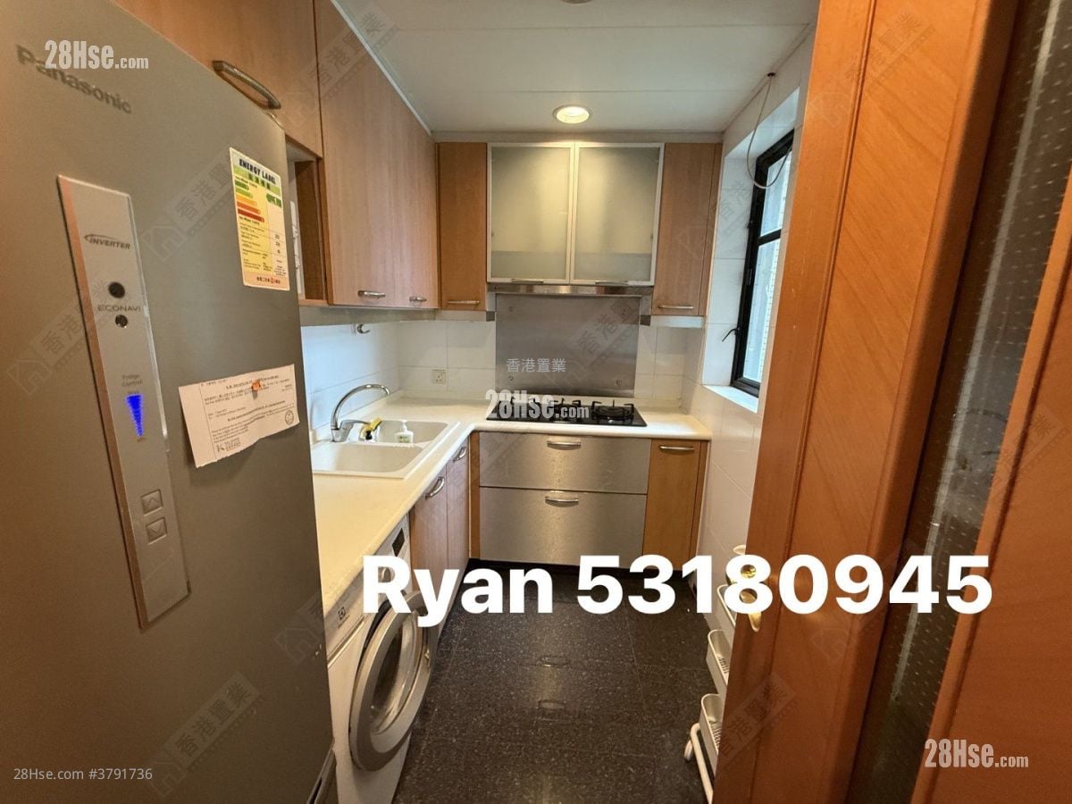 Park Island Sell 2 Bedrooms 592 ft²