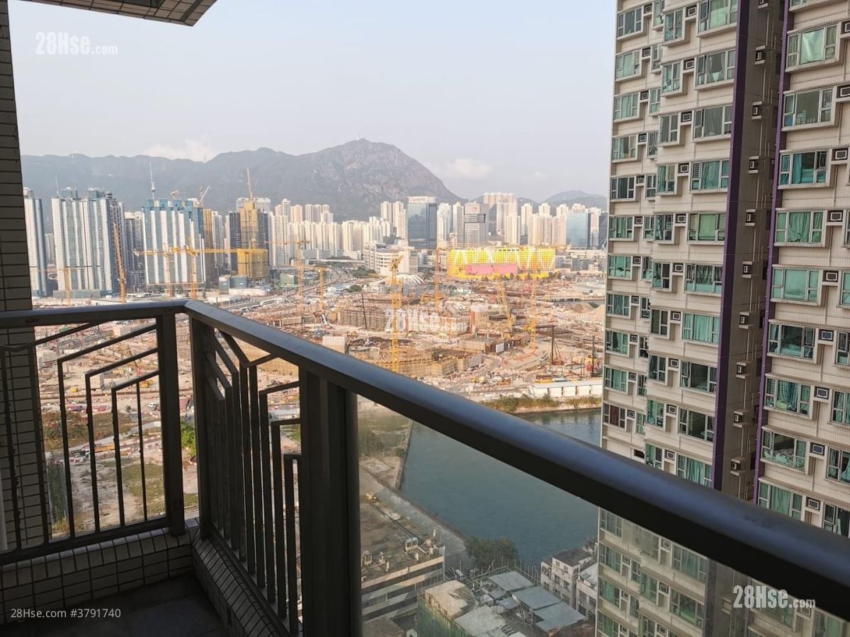 Grand Waterfront Sell 2 Bedrooms , 1 Bathroom 360 ft²