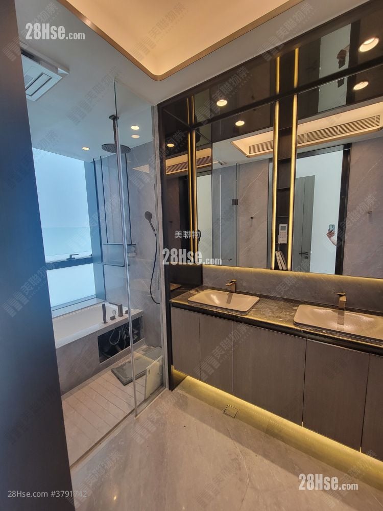 Le Pont Sell 2,741 ft²