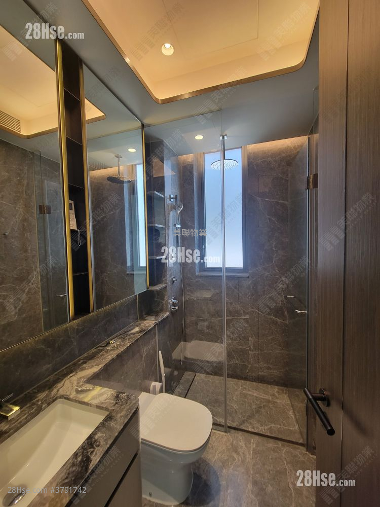 Le Pont Sell 2,741 ft²