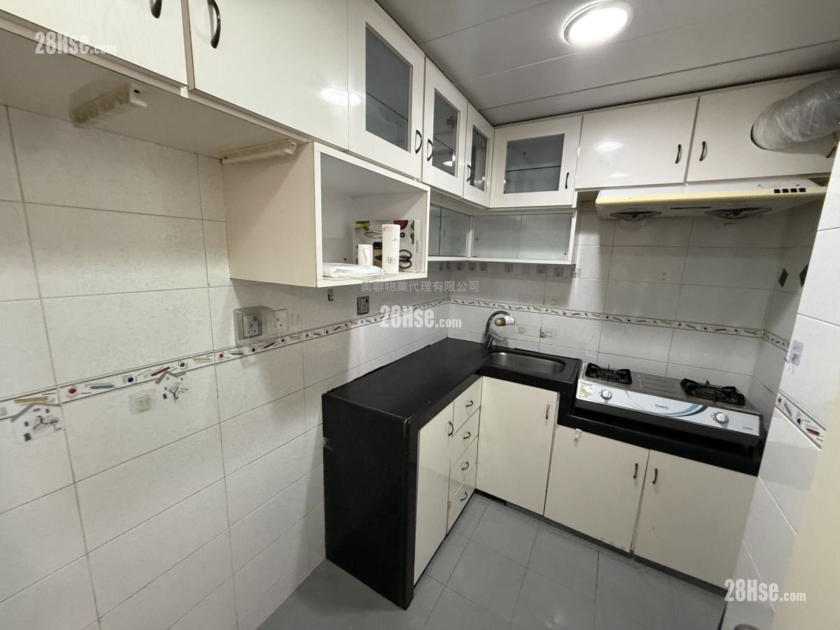 Belair Gardens Sell 3 Bedrooms , 1 Bathroom 560 ft²