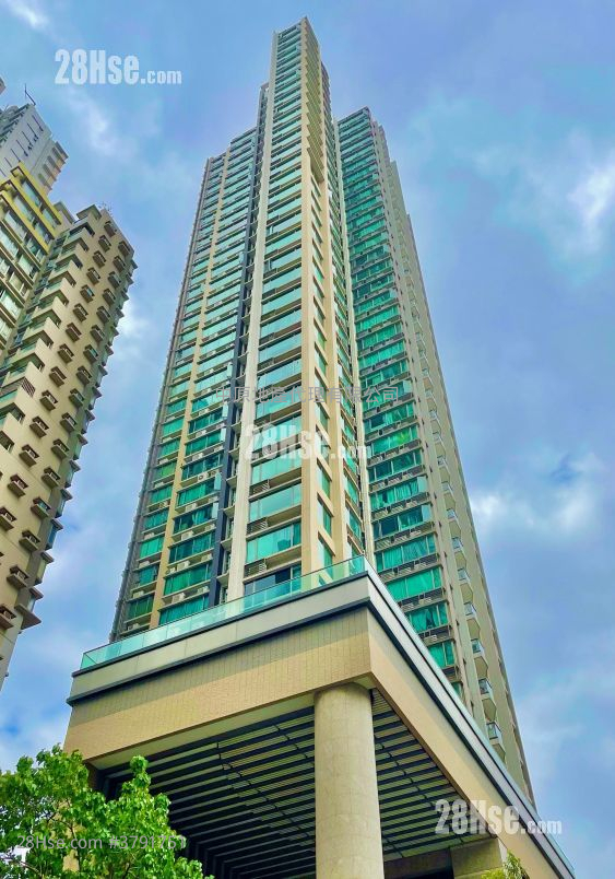 Trinity Towers Sell 3 Bedrooms 711 ft²