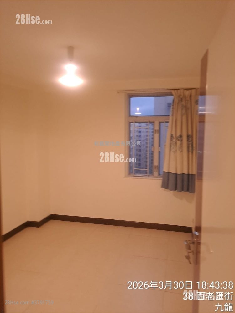 Mei Foo Sun Chuen Rental 3 Bedrooms , 2 Bathrooms 719 ft²
