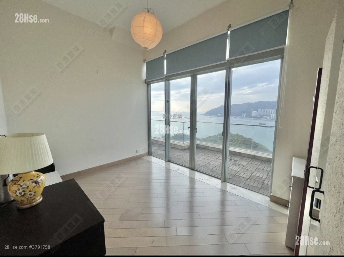 Park Island Sell 4 Bedrooms 1,421 ft²