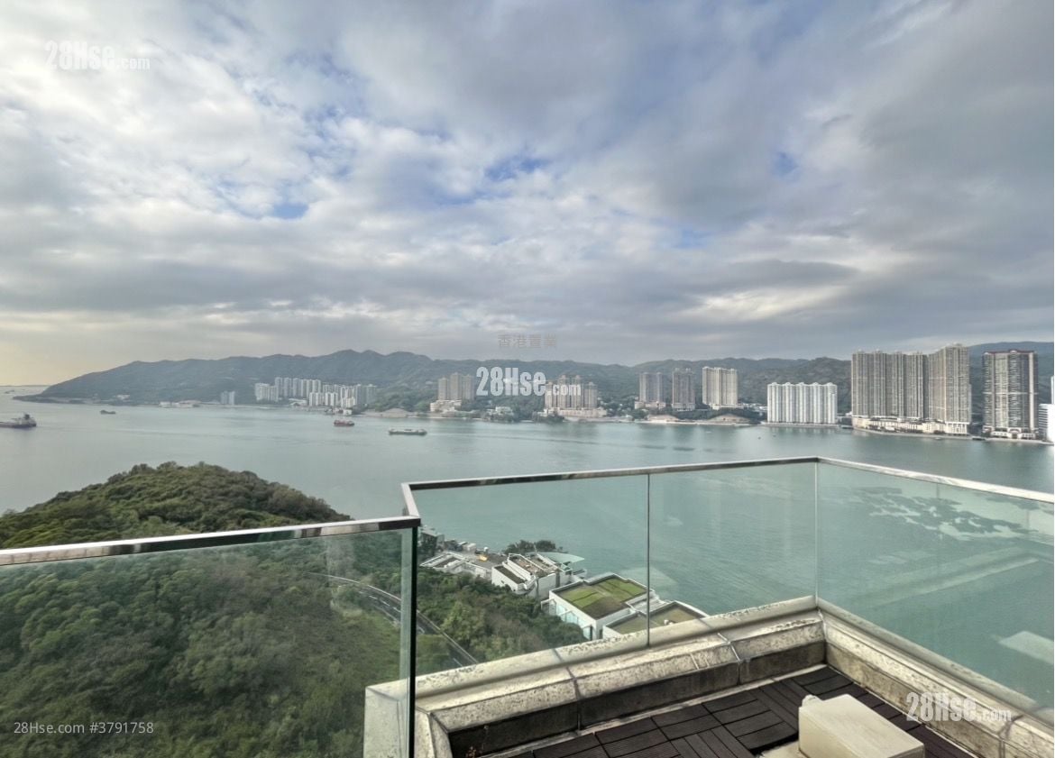 Park Island Sell 4 Bedrooms 1,421 ft²