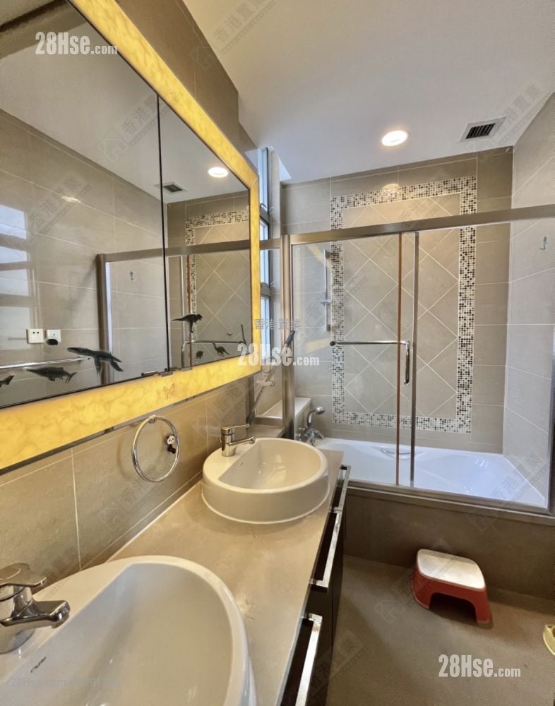 Park Island Sell 4 Bedrooms 1,421 ft²