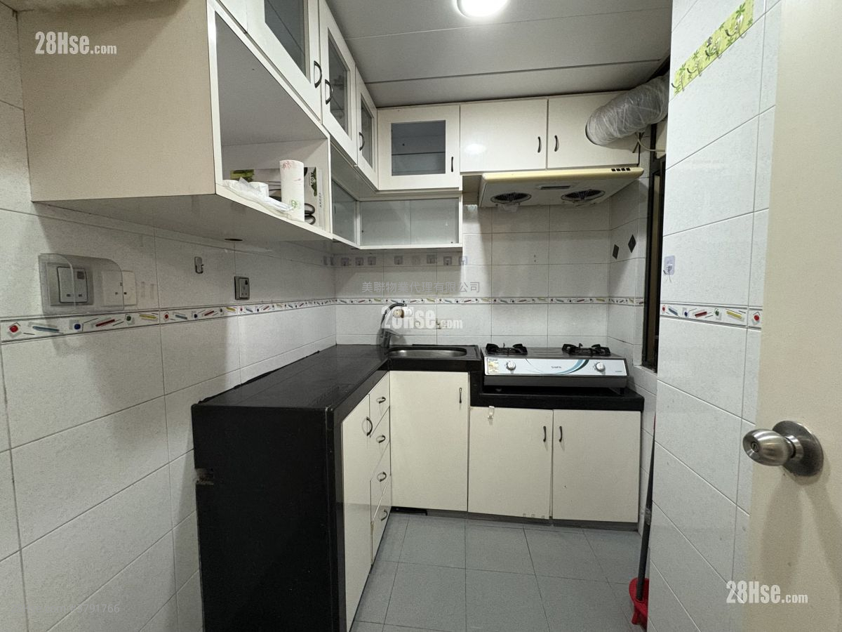 Belair Gardens Sell 3 Bedrooms , 1 Bathroom 560 ft²