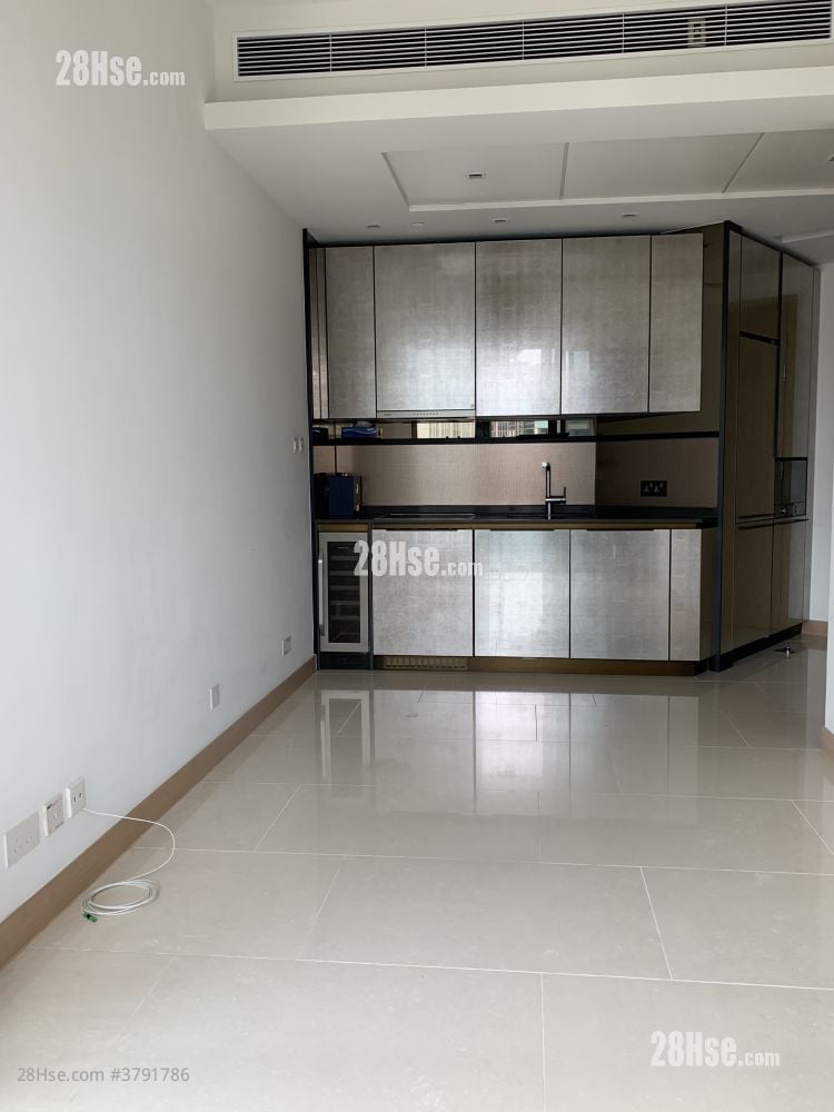 Victoria Harbour Rental 1 Bedroom , 1 Bathroom 369 ft²