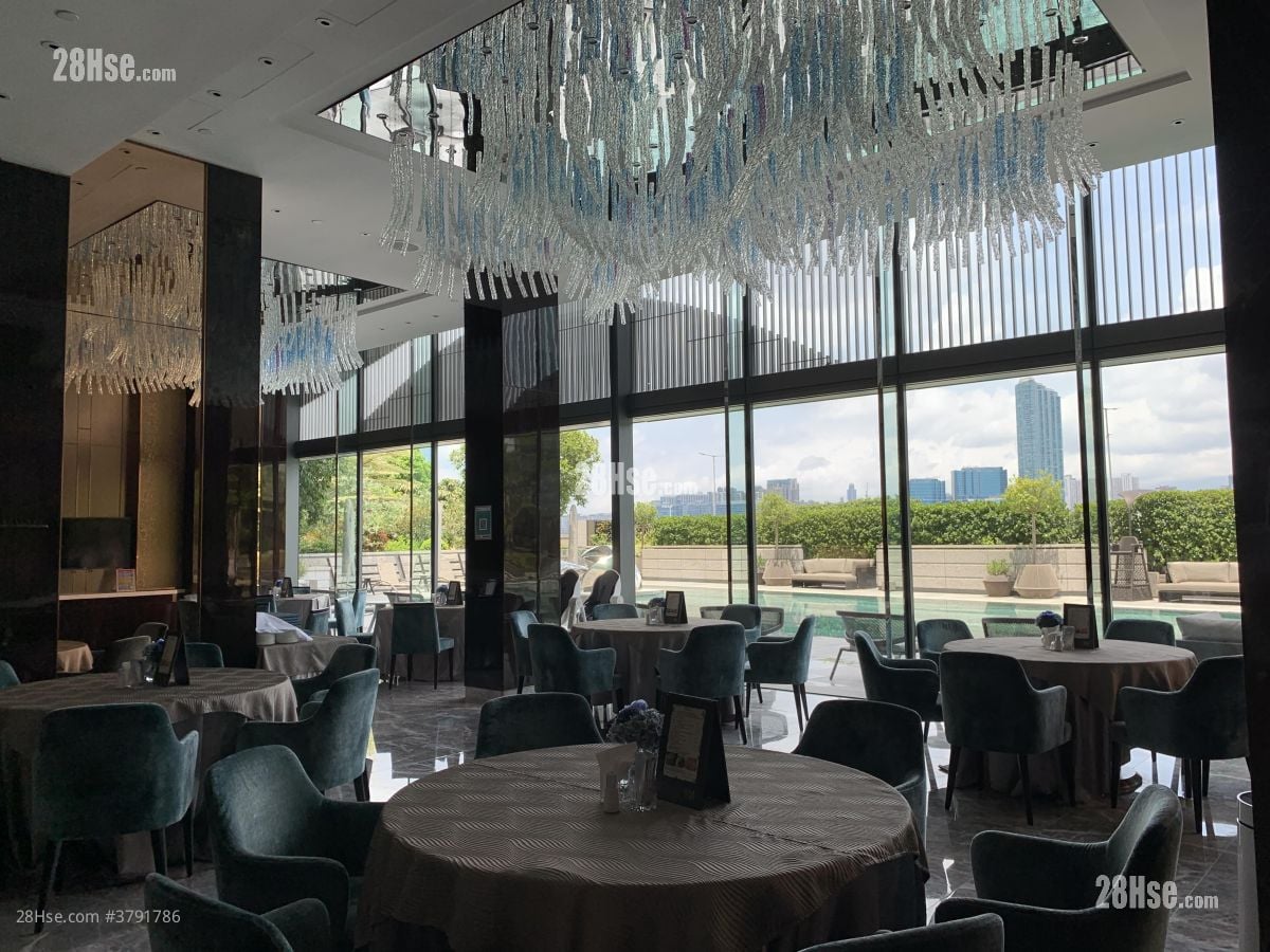 Victoria Harbour Rental 1 Bedroom , 1 Bathroom 369 ft²