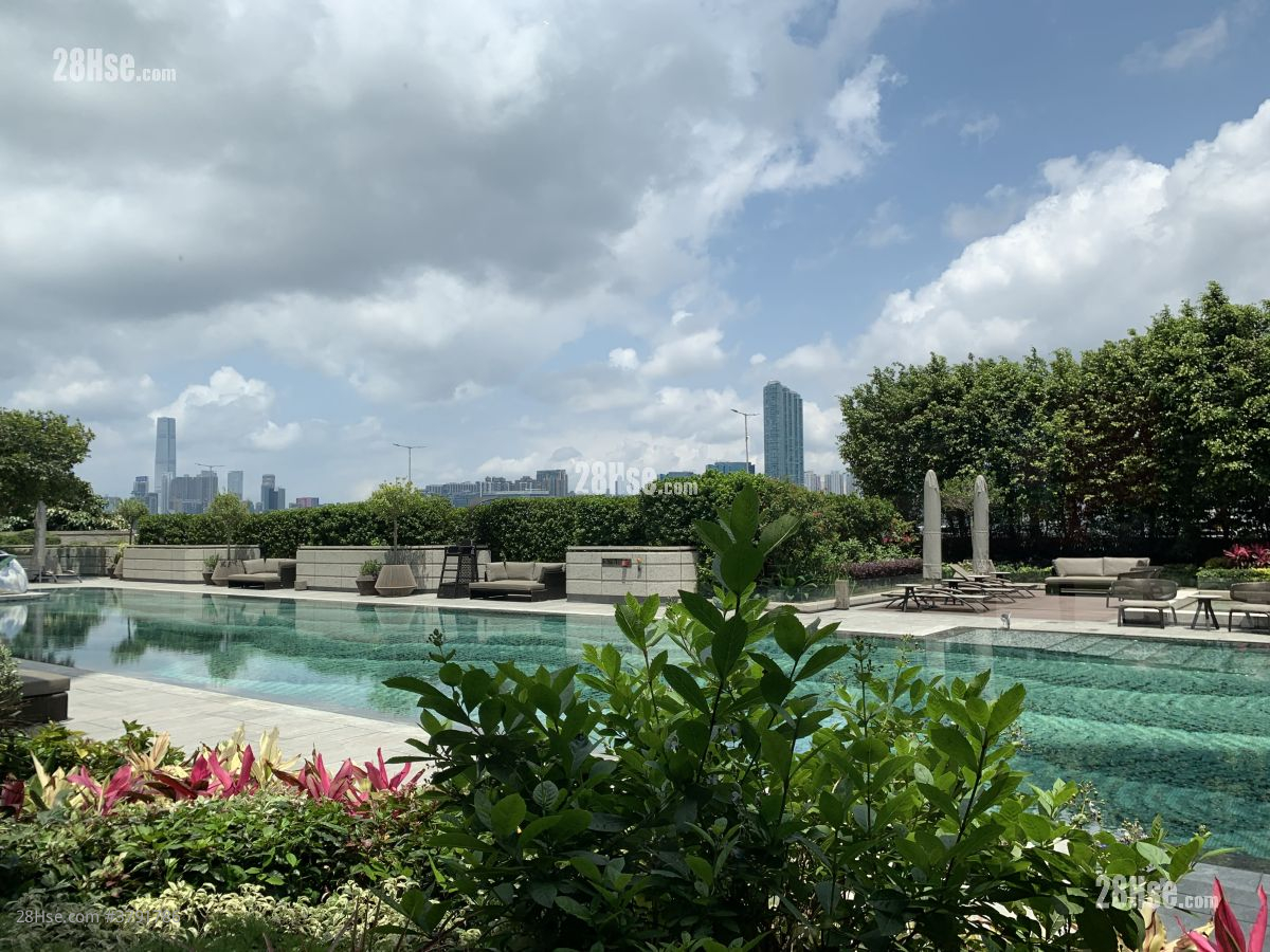 Victoria Harbour Rental 1 Bedroom , 1 Bathroom 369 ft²