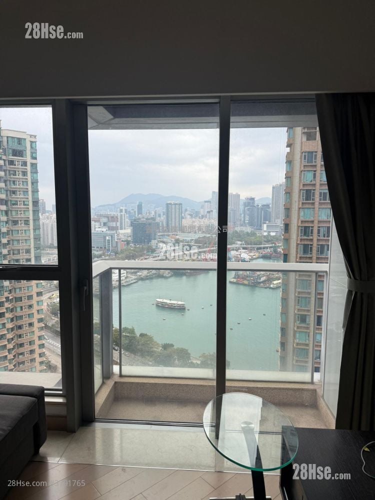 Imperial Cullinan Rental 2 Bedrooms , 2 Bathrooms 666 ft²