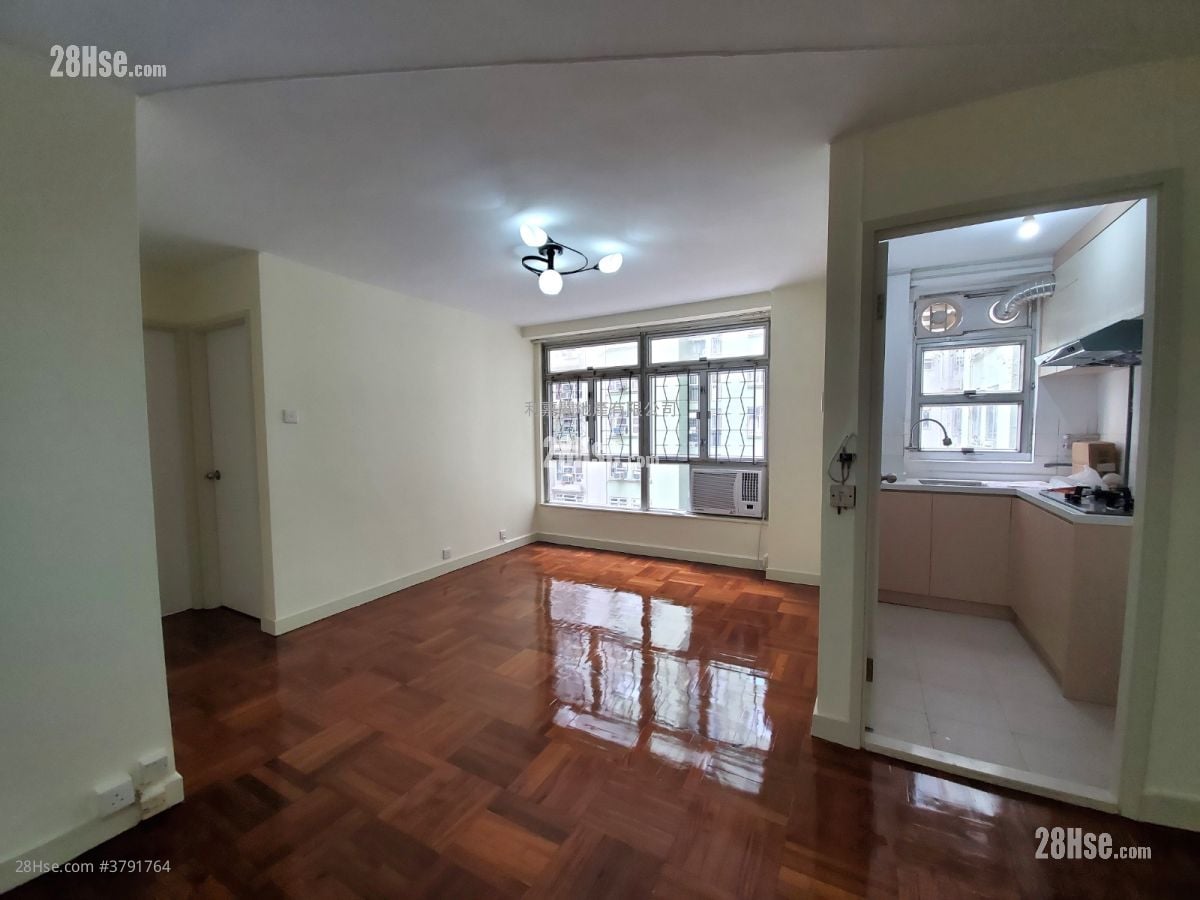 美孚新邨 售盘 2 房 654 平方尺