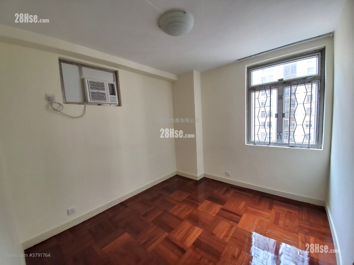 美孚新邨 售盘 2 房 654 平方尺