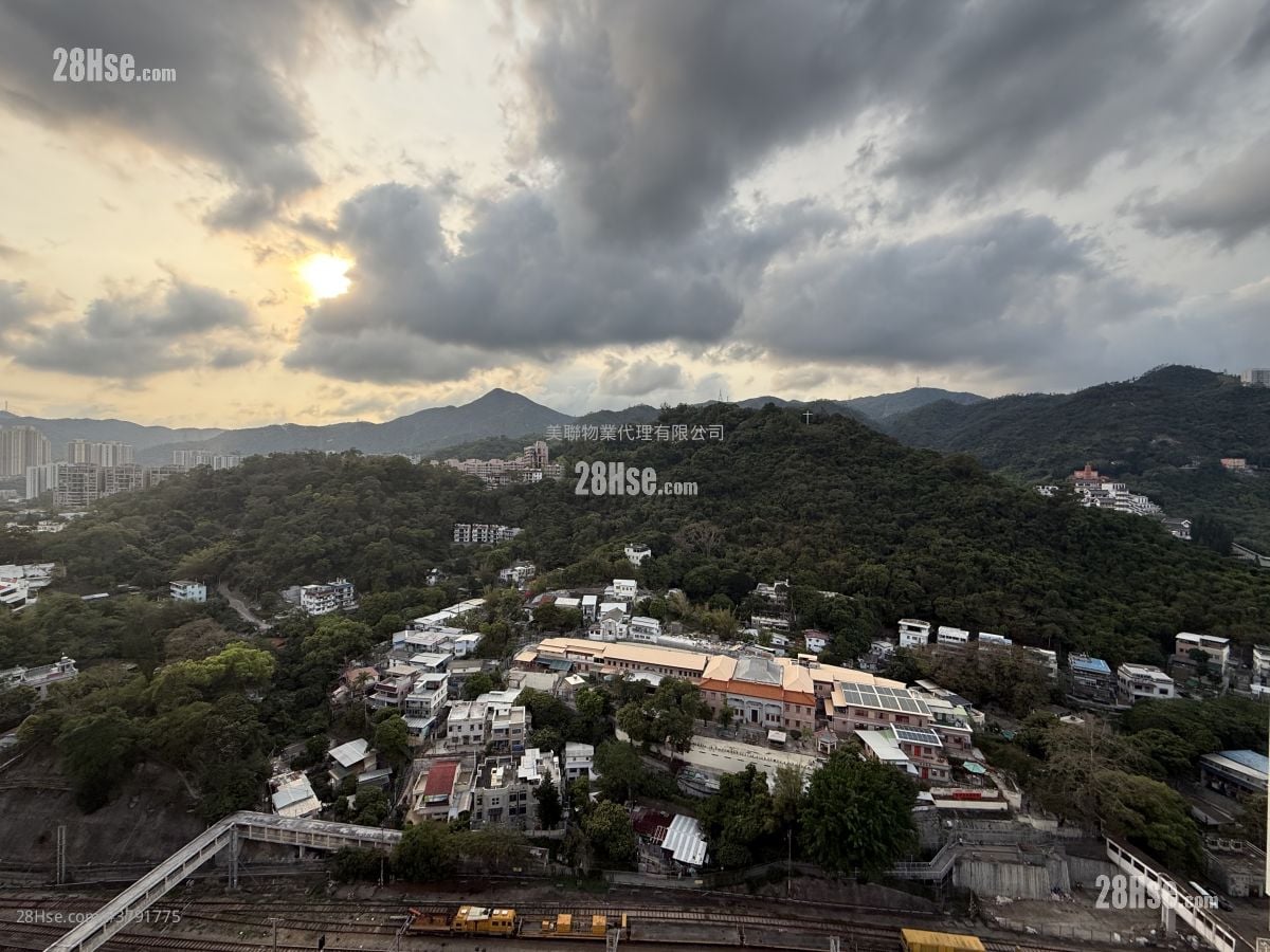 伟华中心 售盘 2 房 , 1 浴室 358 平方尺