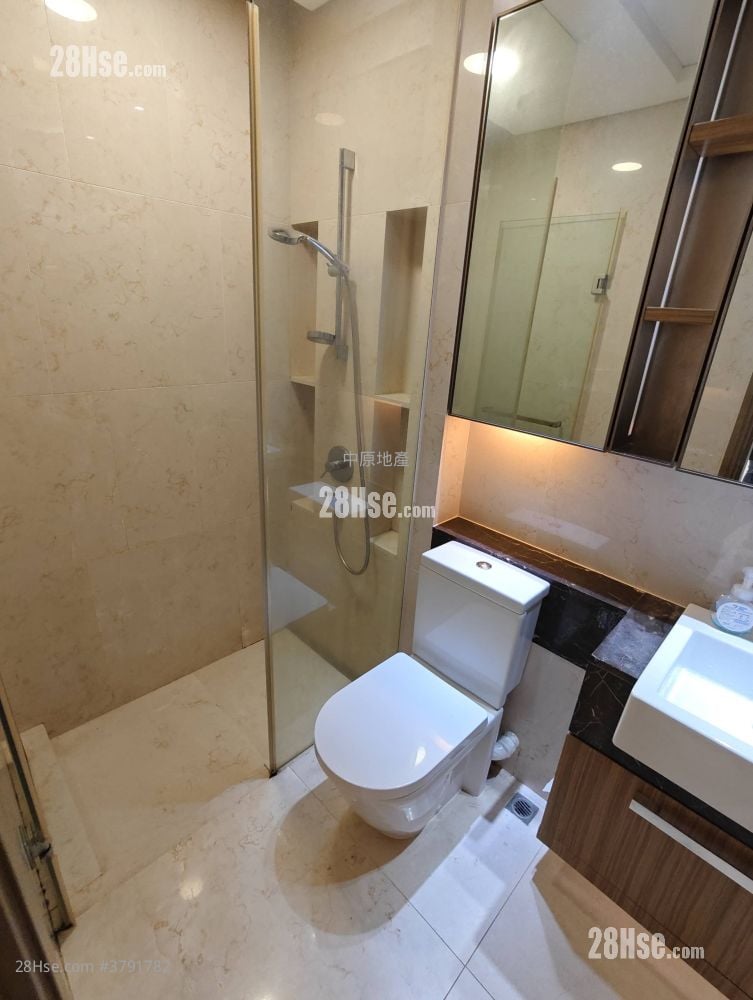 誉东 租盘 1 房 , 1 浴室 329 平方尺