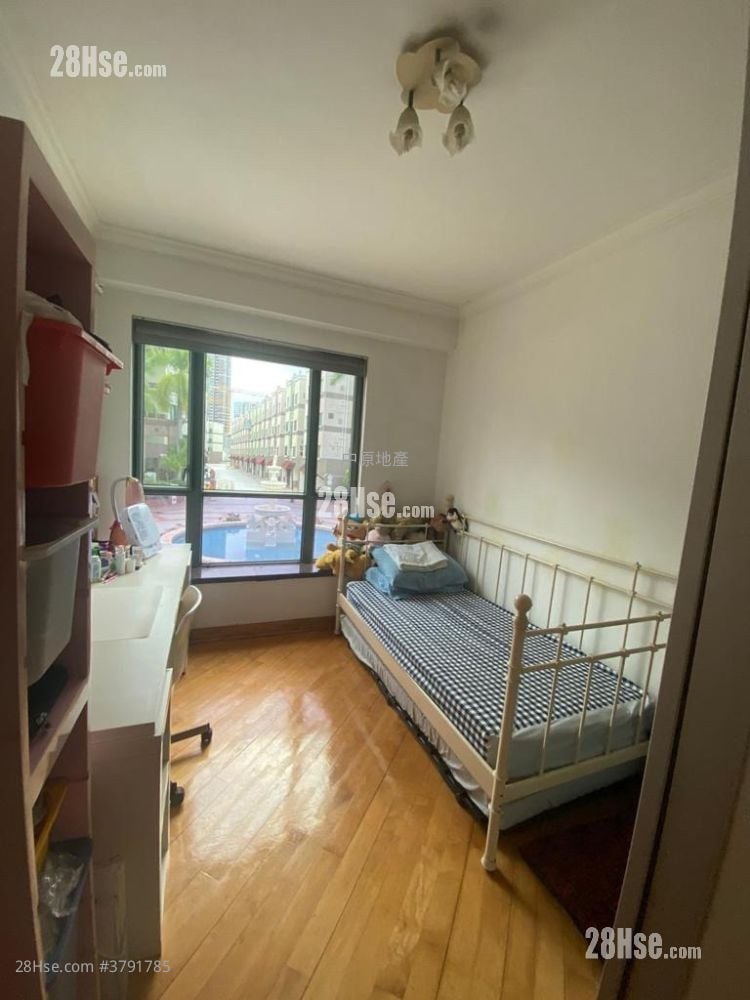 Belair Villa Sell 4 Bedrooms 1,207 ft²