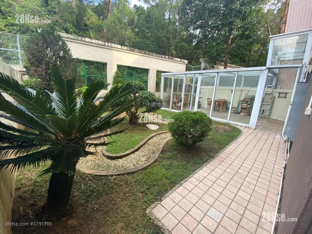 Belair Villa Sell 4 Bedrooms 1,207 ft²