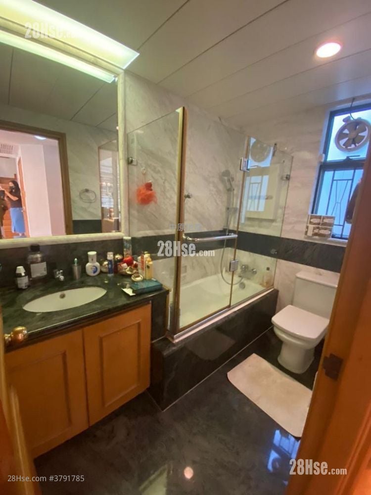 Belair Villa Sell 4 Bedrooms 1,207 ft²