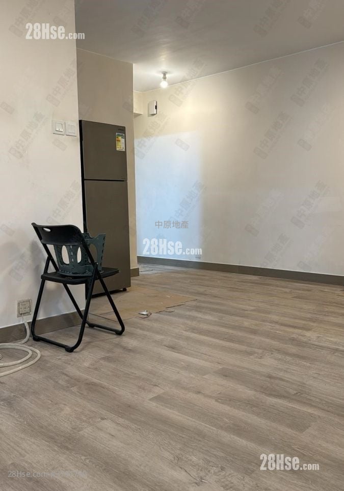 Yuk Po Court Sell 2 Bedrooms 546 ft²