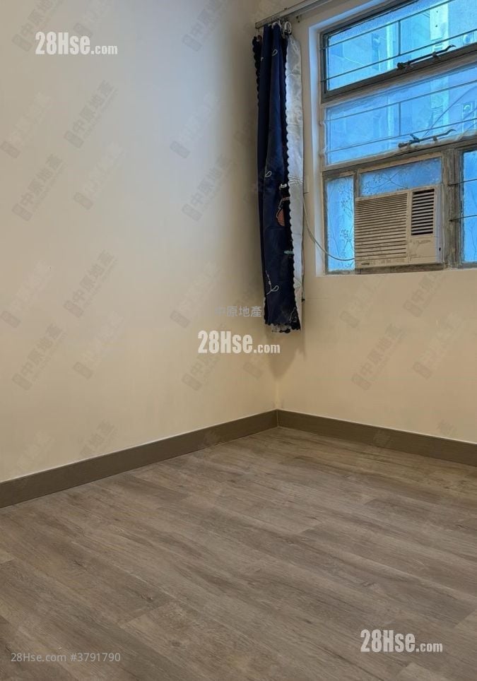 Yuk Po Court Sell 2 Bedrooms 546 ft²